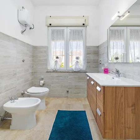 Casa Regina Apartment Bacu Abis